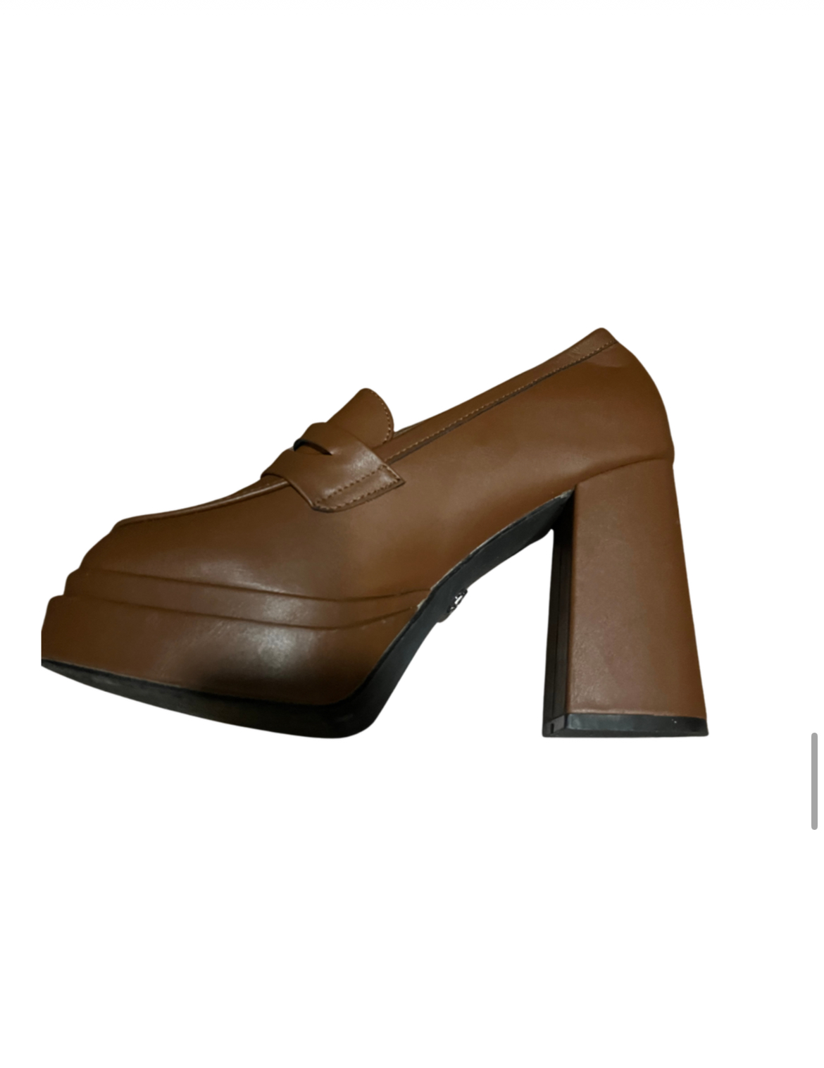 Mocasines italianos de tacón alto – Color chocolate – Talla 39 - Image 2